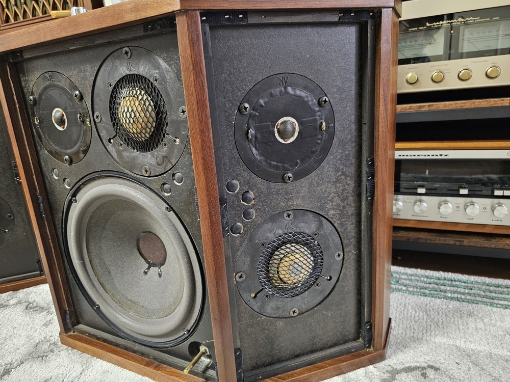 Vintage AR - LST 2 Stereo Speakers