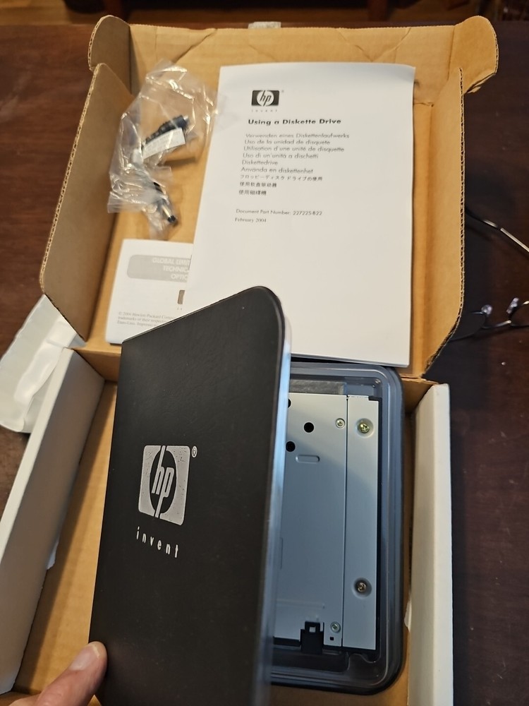 HP Internal  Floppy Disk Drive 4502093