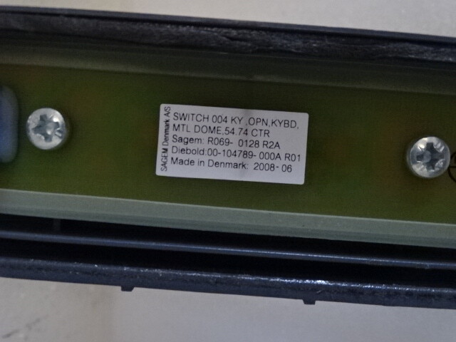 Diebold Opteva 00-104789-000A 15" SCREEN FRAME