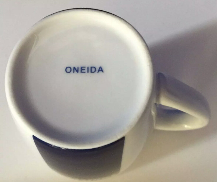 1 LAVAZZA Oneida Coffee Cup Mug Porcelain Cappuccino Latte Discontinued 10 Oz.