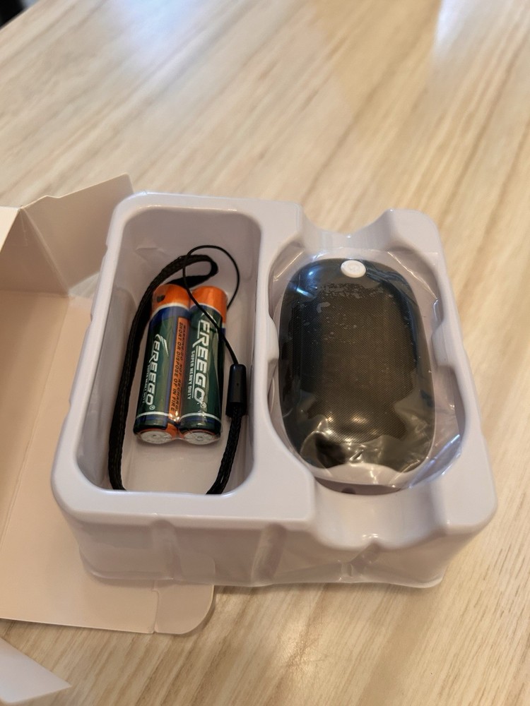 finger tip pulse oximeter