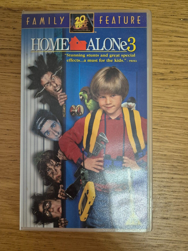 VHS Tape - Home Alone 3