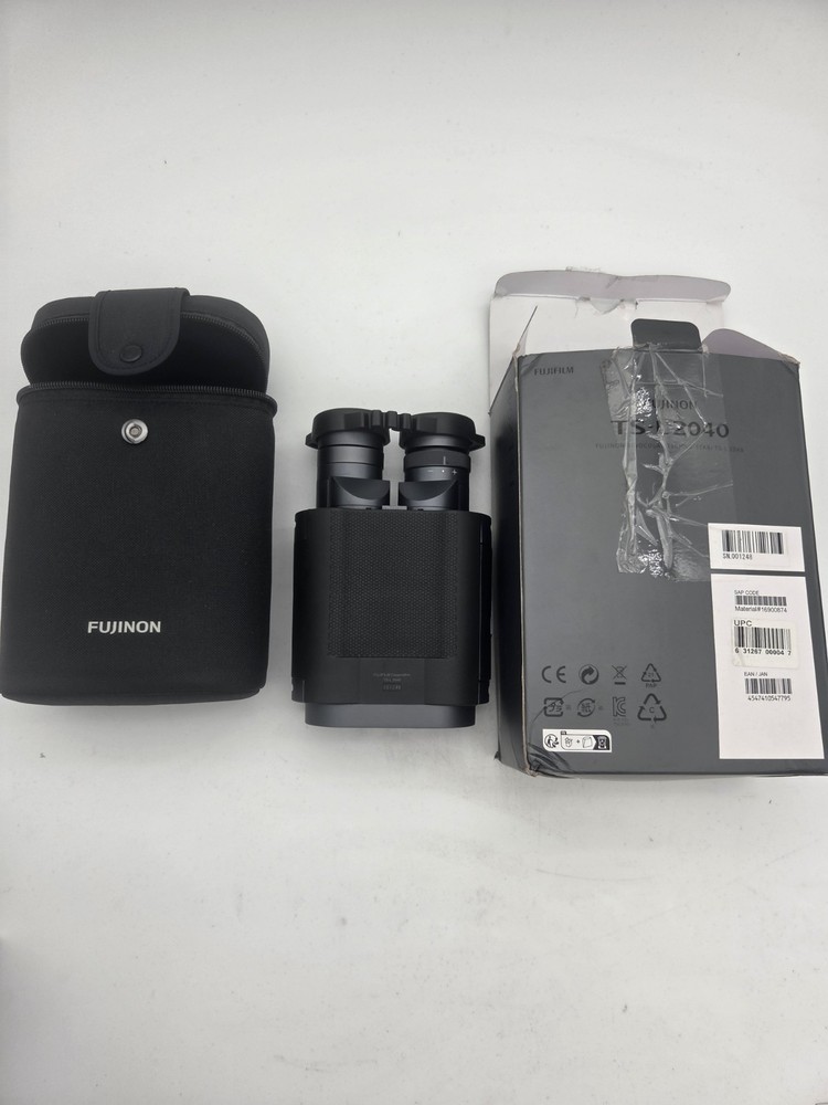 Fujinon 20x40 Techno-Stabi Image-Stabilized Binoculars and case needs fixed