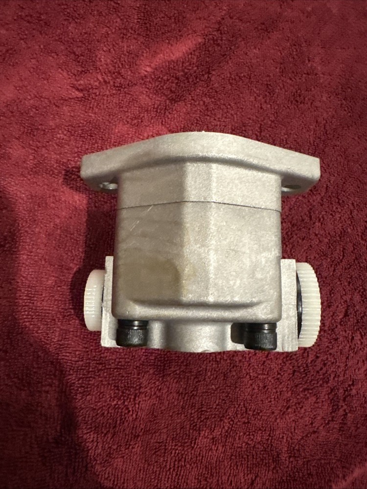 Hydraulic Gear Pump Pilot Pump A10V43 For Carterpillar CAT E307 E307D E70B