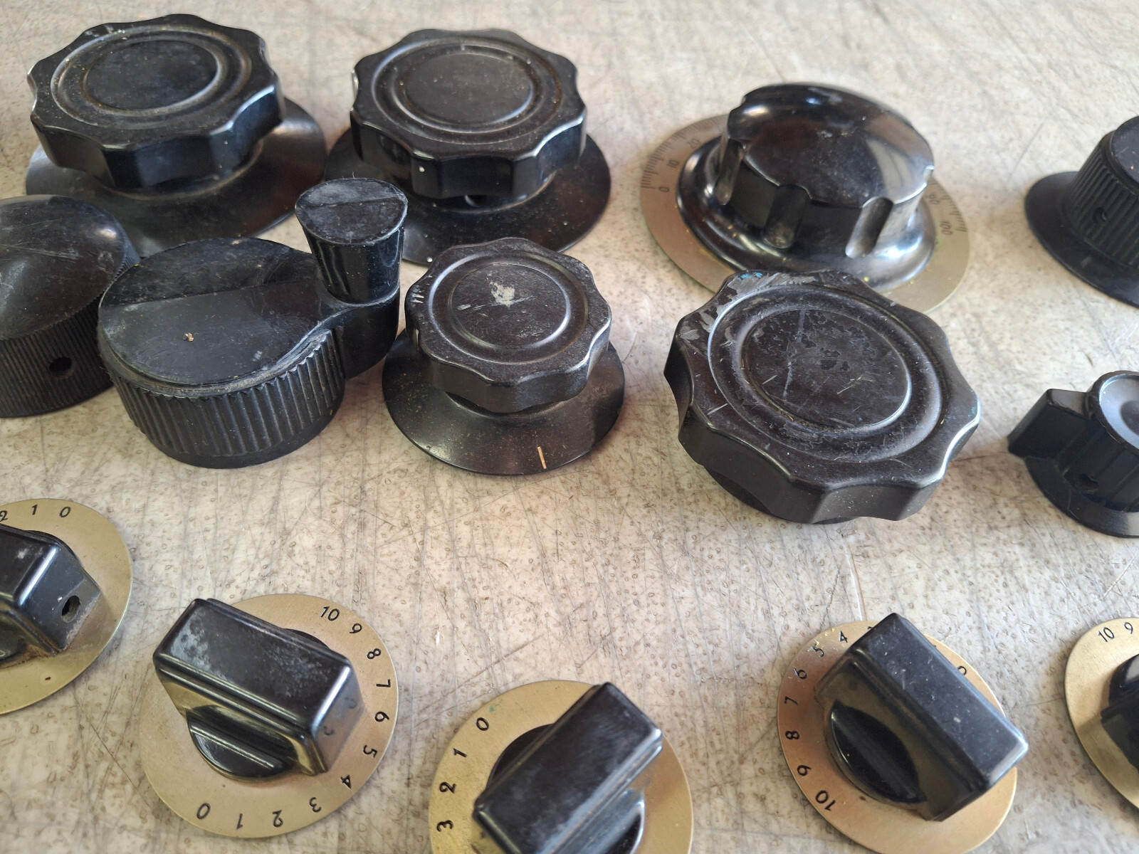 Lot of 40 Vintage Ham Radio Dials Indicator Knobs