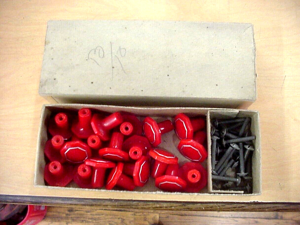 21 Knobs California Ware Art Deco Red & Chrome Plastic Drawer Pulls NOS In Box