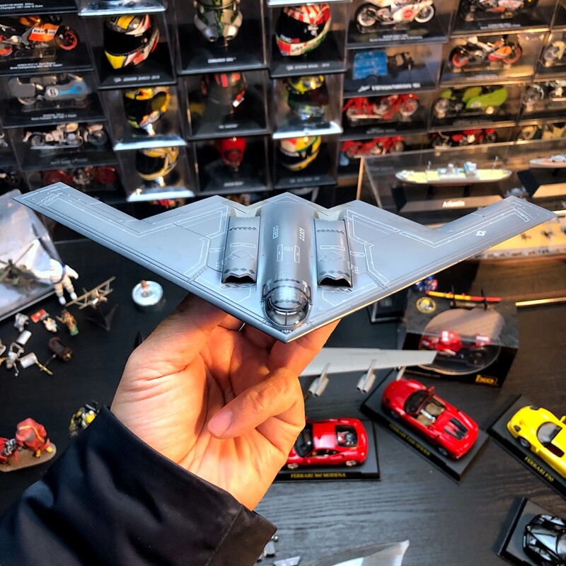 1/200 Scale Alloy Aircraft B2A Phantom Strategic Bomber Finished Metal Model