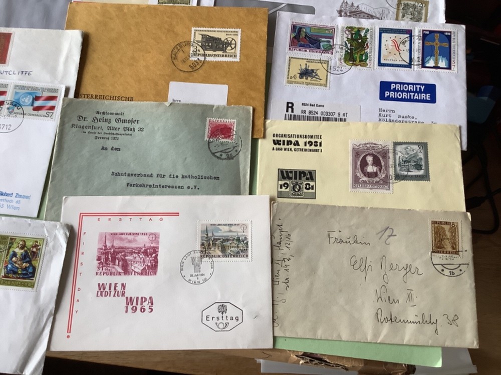 Austria covers 18 items Ref A1879