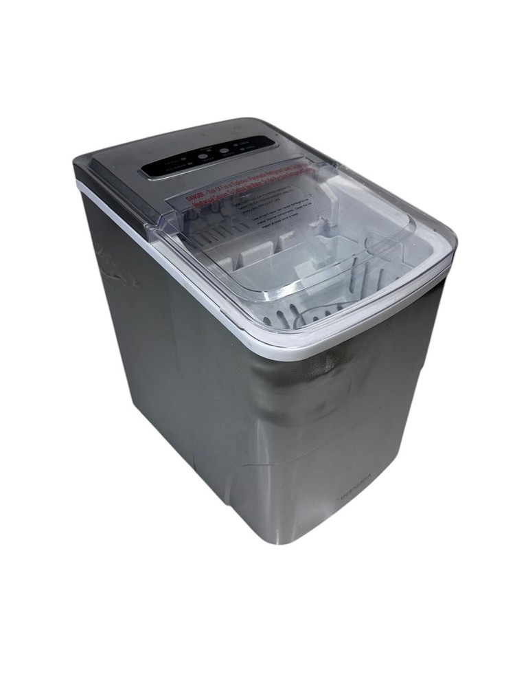 Insignia™ - Portable Ice Maker with Auto Shut-Off - Silver