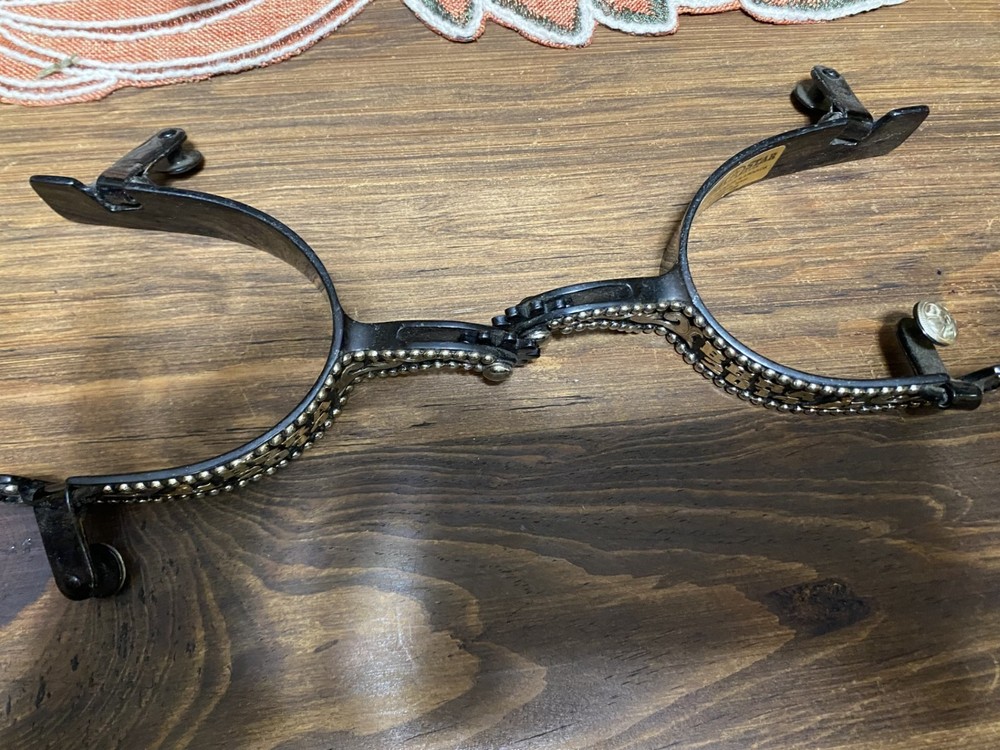 CUSTOM CHAMPIONSHIP WESTERN SPURS