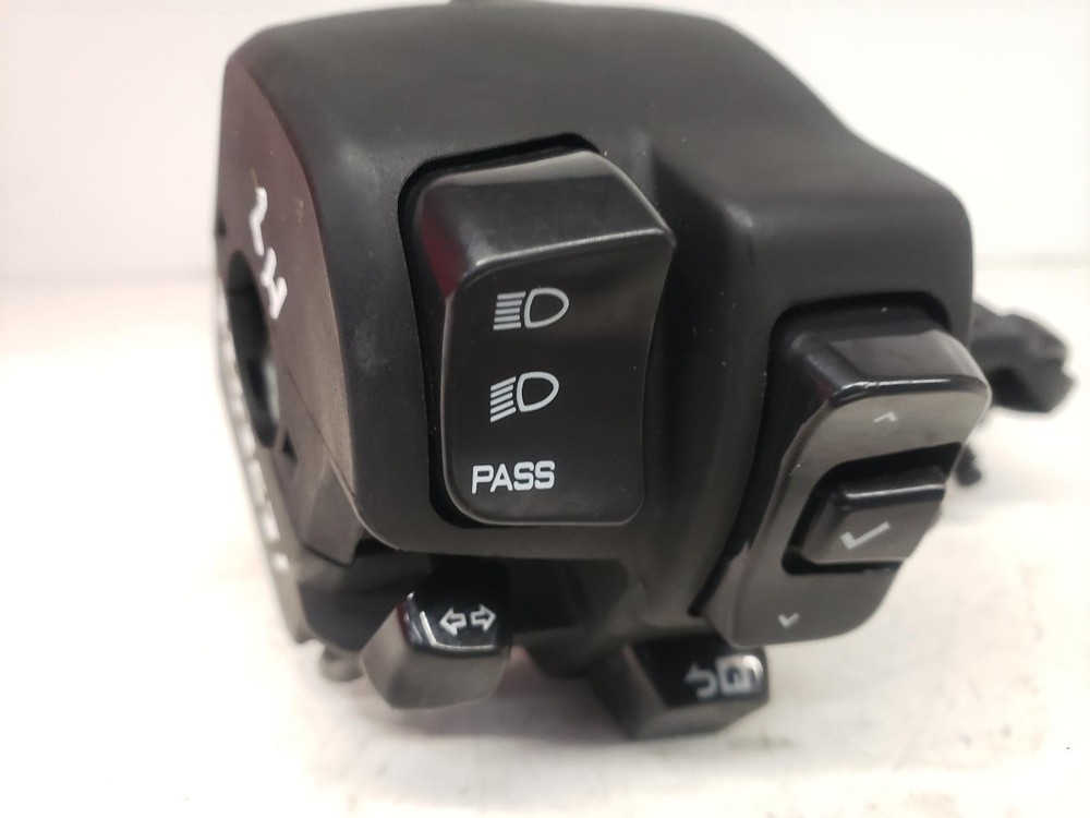 YAMAHA X-MAX 300 2024 LEFT SIDE SWITCH GEAR