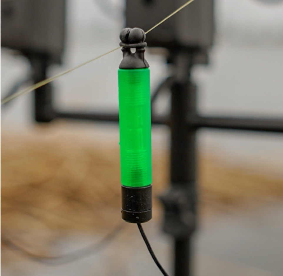 AVID Lok Down Bobbin Kit Green