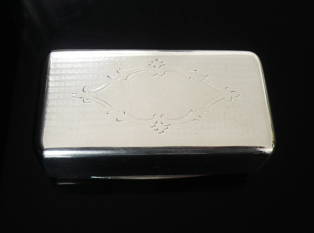 Austria Hungarian Solid Silver Snuff Box, Prague c.1880