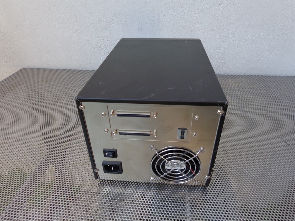 QUANTUM DAT 72x6 CDL432LWEF External Autoloader dds-5 TD8200-801