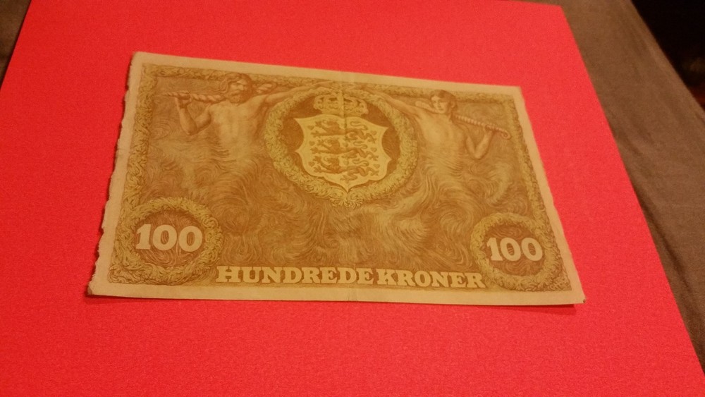 1943 Demark 100 Kroner XF