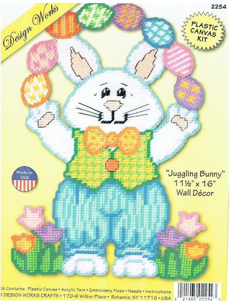 JUGGLING BUNNY  Wall Hanging 7ct  plastic canvas PATTERN  (#TF0354)