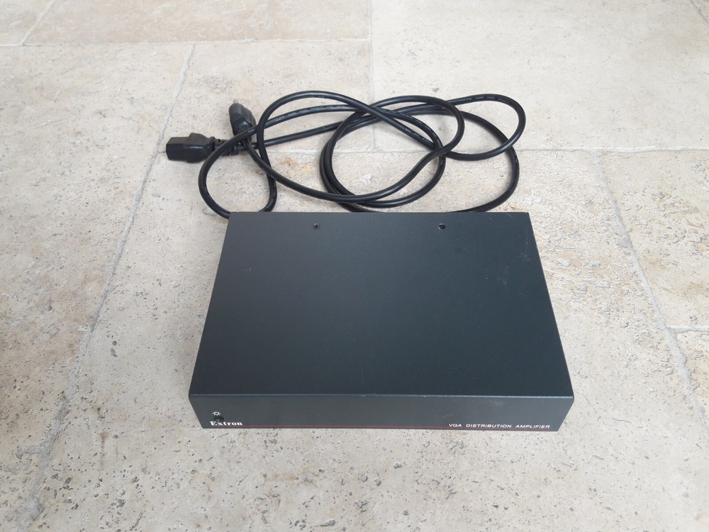 EXTRON VGA DISTRIBUTION AMPLIFIER P/2 DA6XI