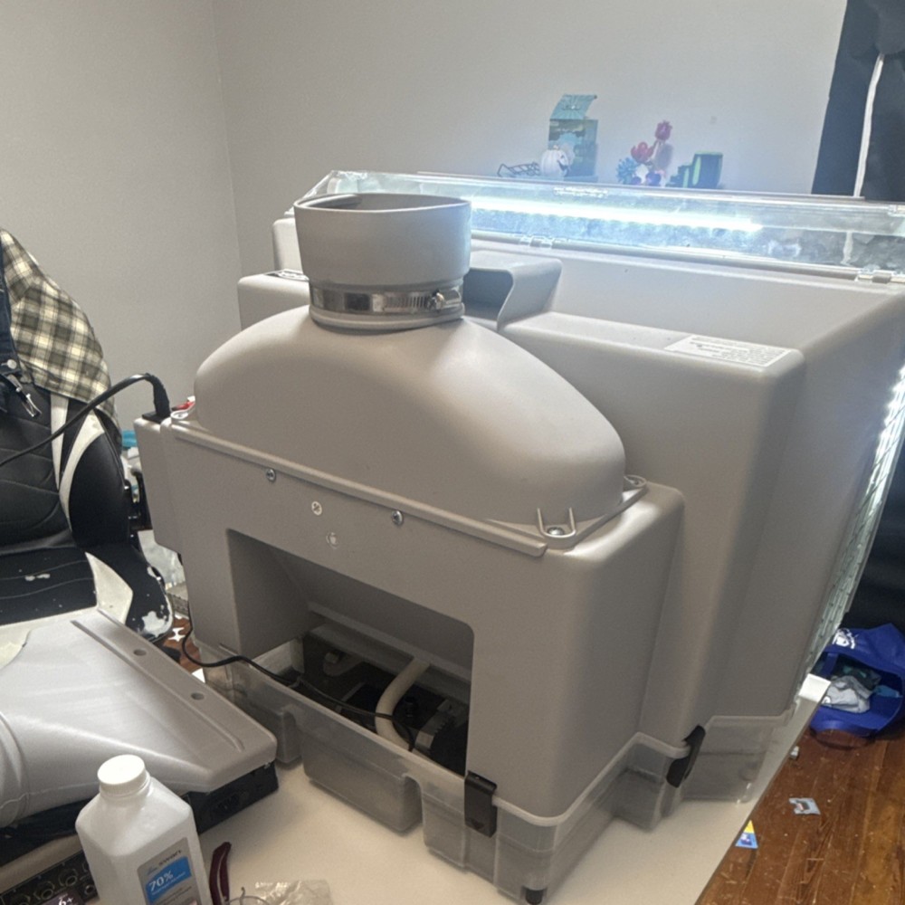 Auto lock WaterFall AirBrush Booth