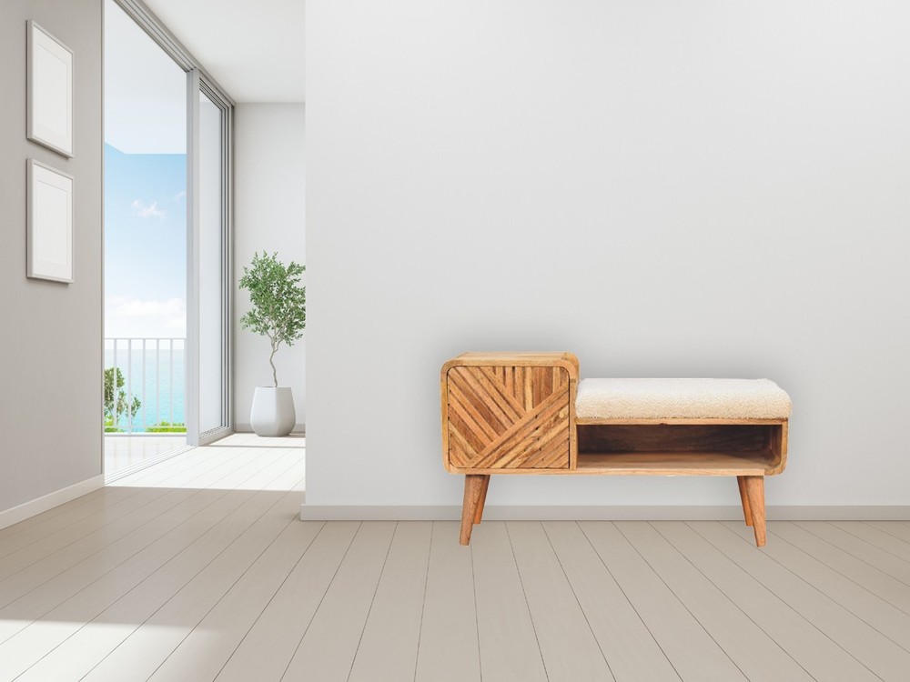 Oak-ish Solid Wood Hallway Bench