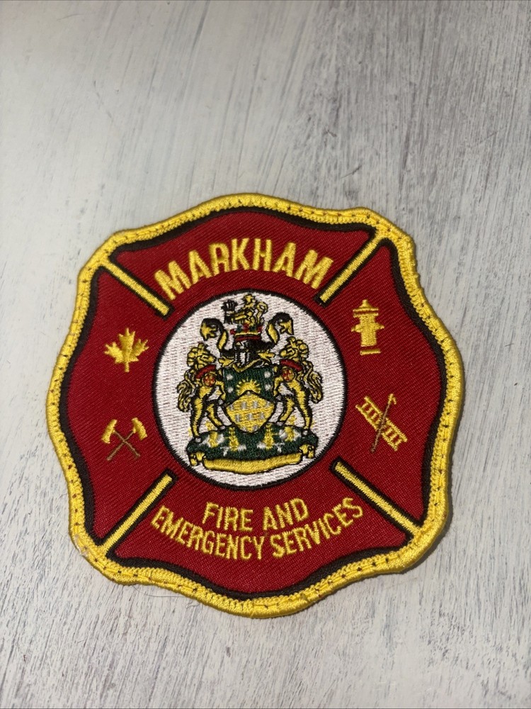 MARKHAM ONTARIO CANADA ( GOLD BORDER ) 4" FIRE DEPT. PATCH #468