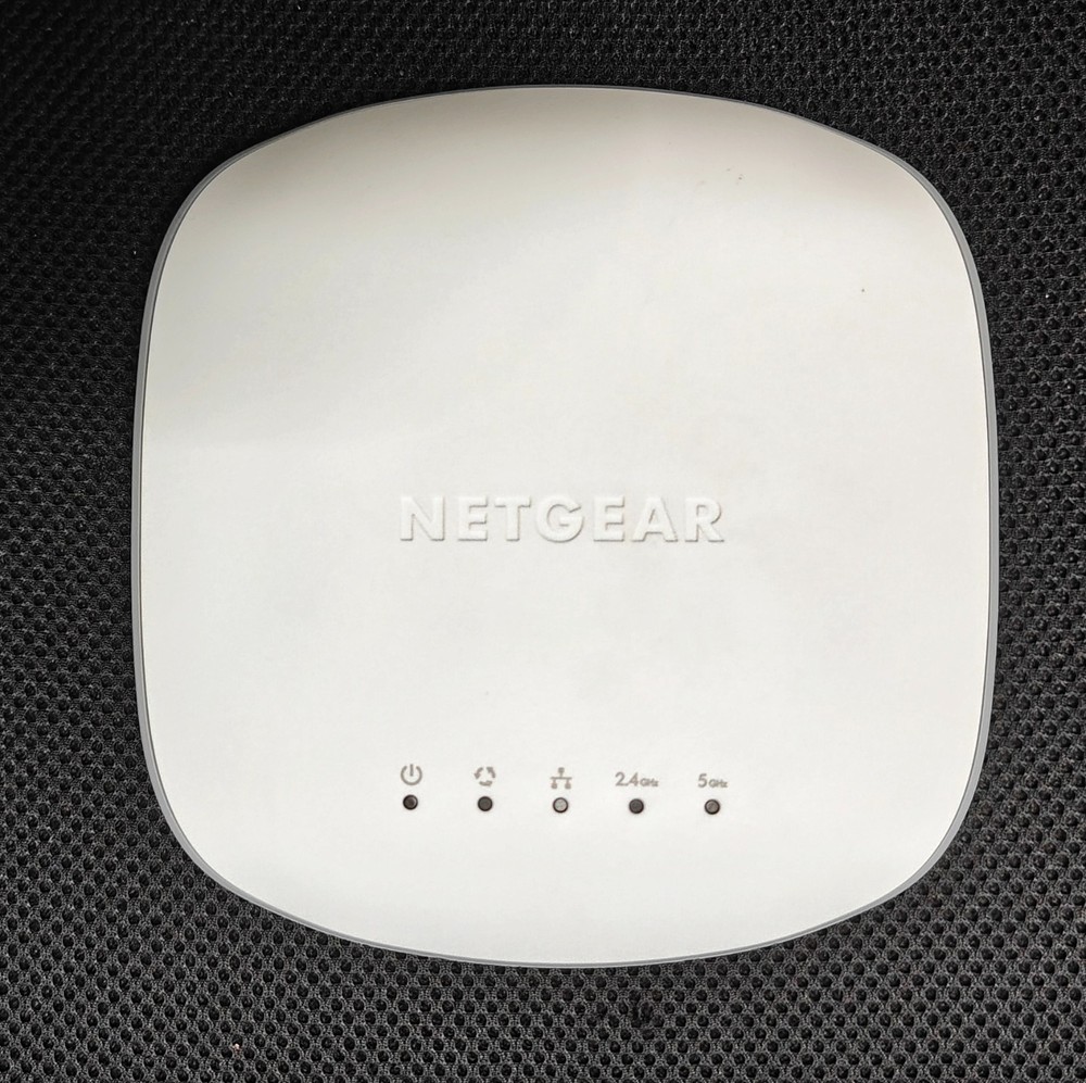 NETGEAR WAC505 POE Insight Managed Smart Cloud Wireless Access Point