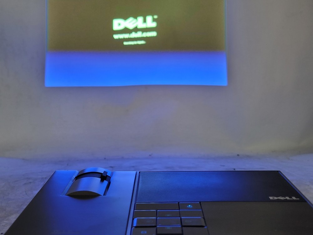 Dell M410HD Projector 231 Lamp Hours W/ REMOTE CONTROL