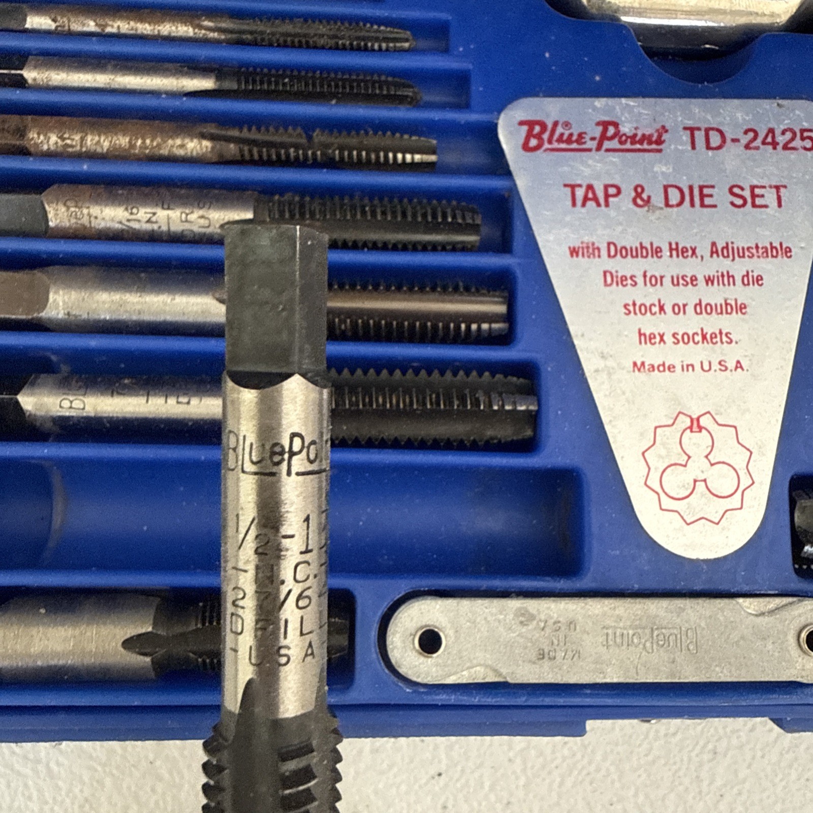 Blue-Point TD-2425 Tap & Die Set Made in USA Snap-On Line Threading Tool Kit