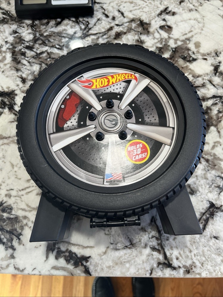 hot wheels 30 car case
