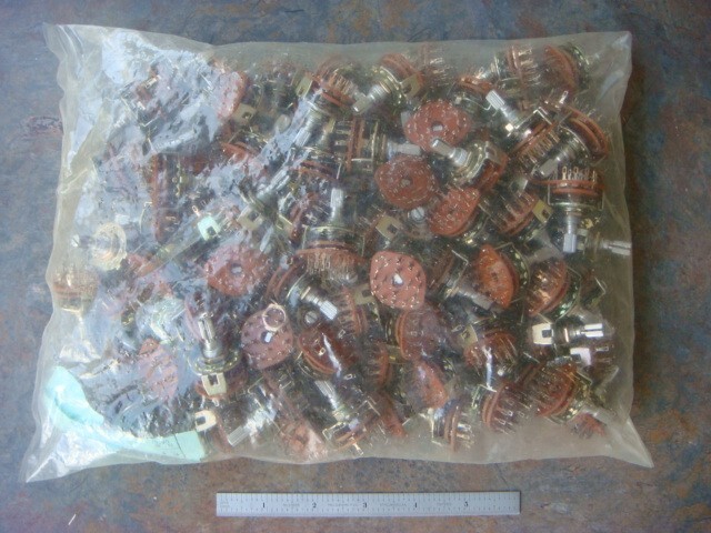 ONE Lot 5 Rotary Switches 3-Position, 4-Pole -- JAMECO #101557 -- New & Unused