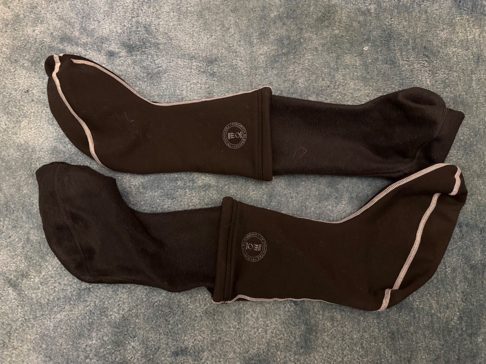 Fourth Element Arctic Undergarment (Size MS) + Socks (Size L)
