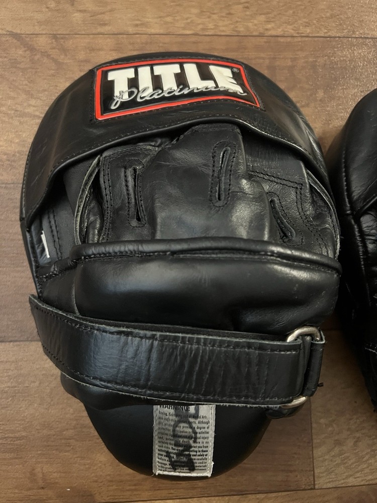 Title Boxing Platinum Focus MITTS