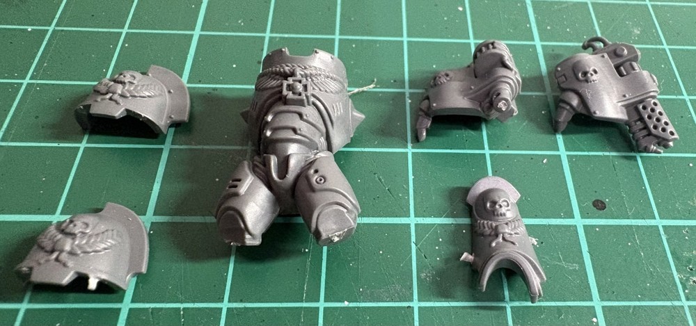 Warhammer 40K Primaris Aggressors Sergeant Upgrade Pack – Variant C Compatible