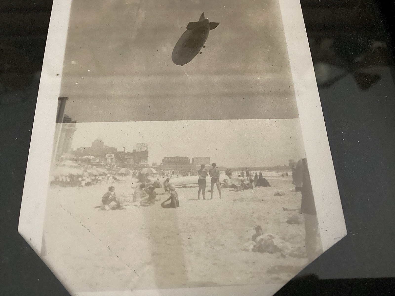 Hindenburg LZ 129 Zeppelin Rigid Airship Vintage Photo 1937 Lakehurst Dirigible