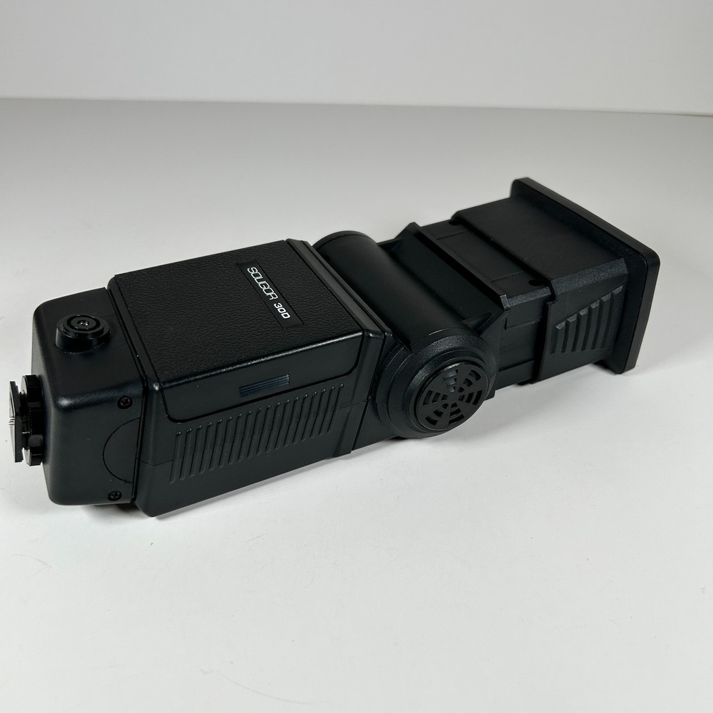 Soligor Auto Flash Unit – Vintage Hot Shoe Camera Flash – Fully Working – Clean