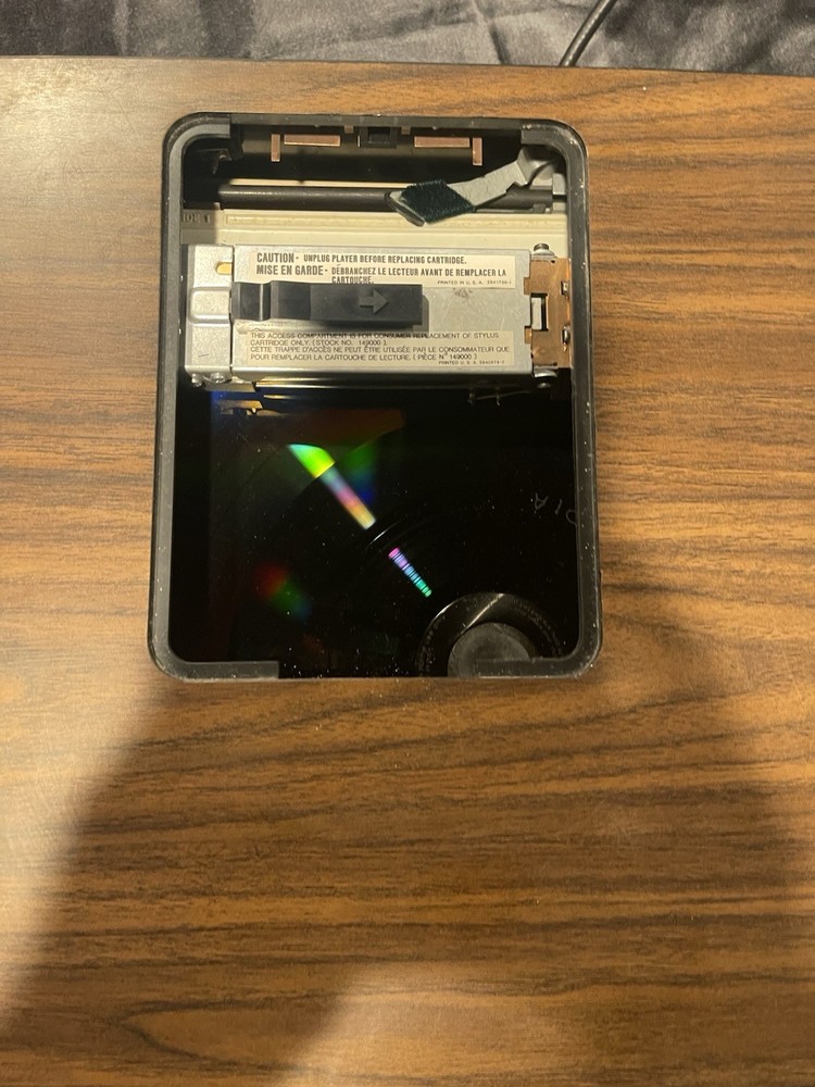 RCA SelectaVision CED Video Disc Player Model SFT 100 W - Powers Spins -Untested