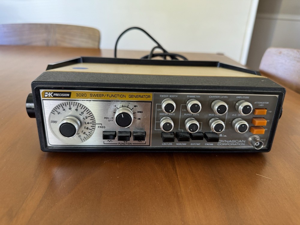 BK Precision 3020 Sweep Function Generator Dynascan Corp AS-IS UNTESTED