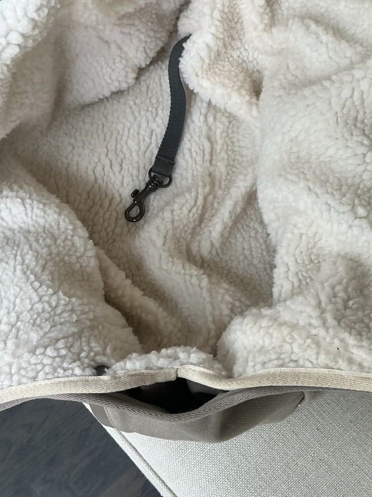 Max bone Dog Carrier