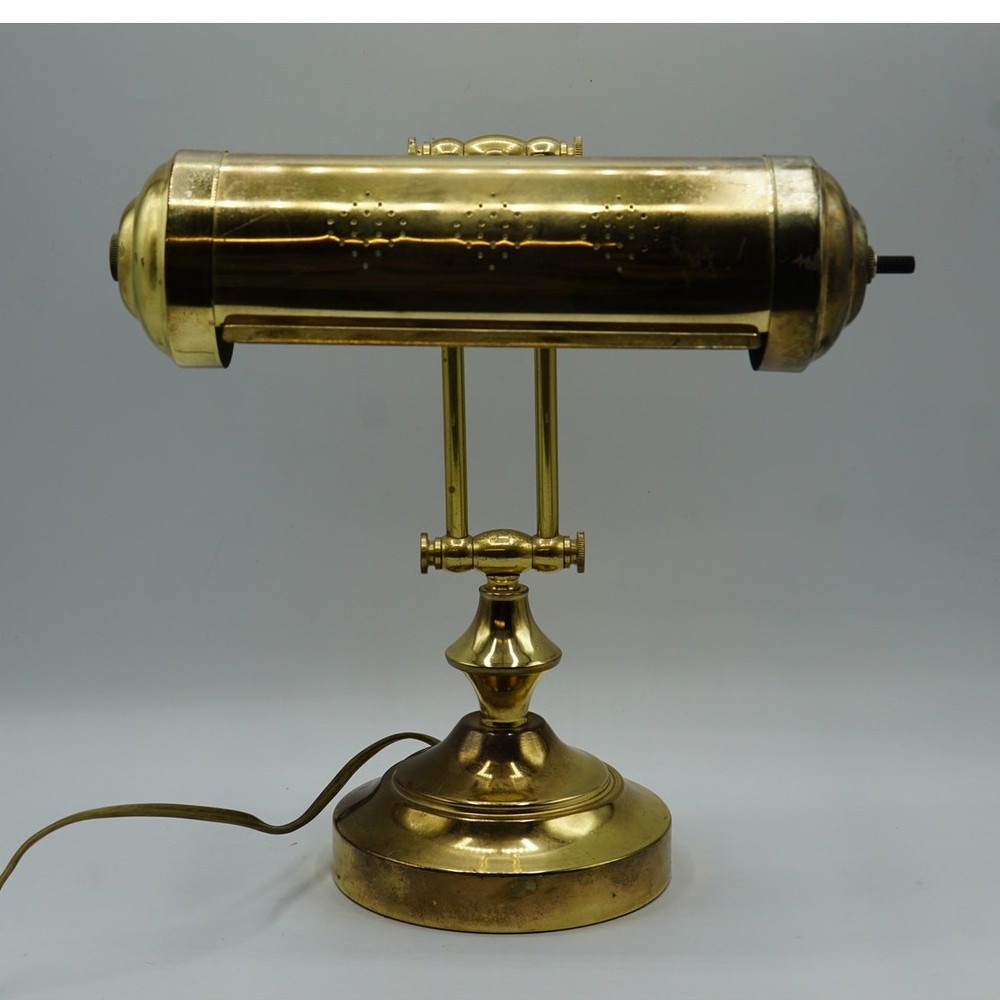 Brass Tone Desk Lamp Underwriter Banker