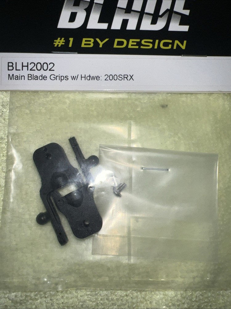 Blade 200SRX Helicopter Main Blade Grips w/Hardware BLH2002