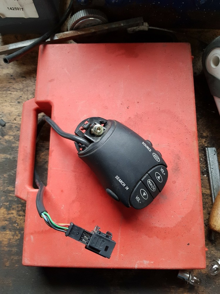 Radio Steering Wheel Remote Control Ranault Premium Multifunction