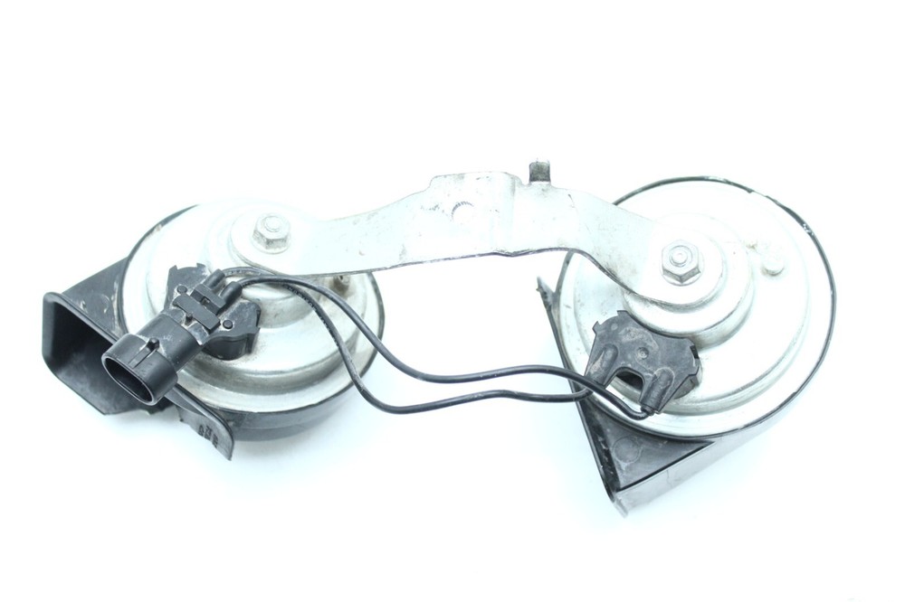 2005 CADILLAC CTS HIGH NOTE GENERIC HORN ONLY OEM B0314