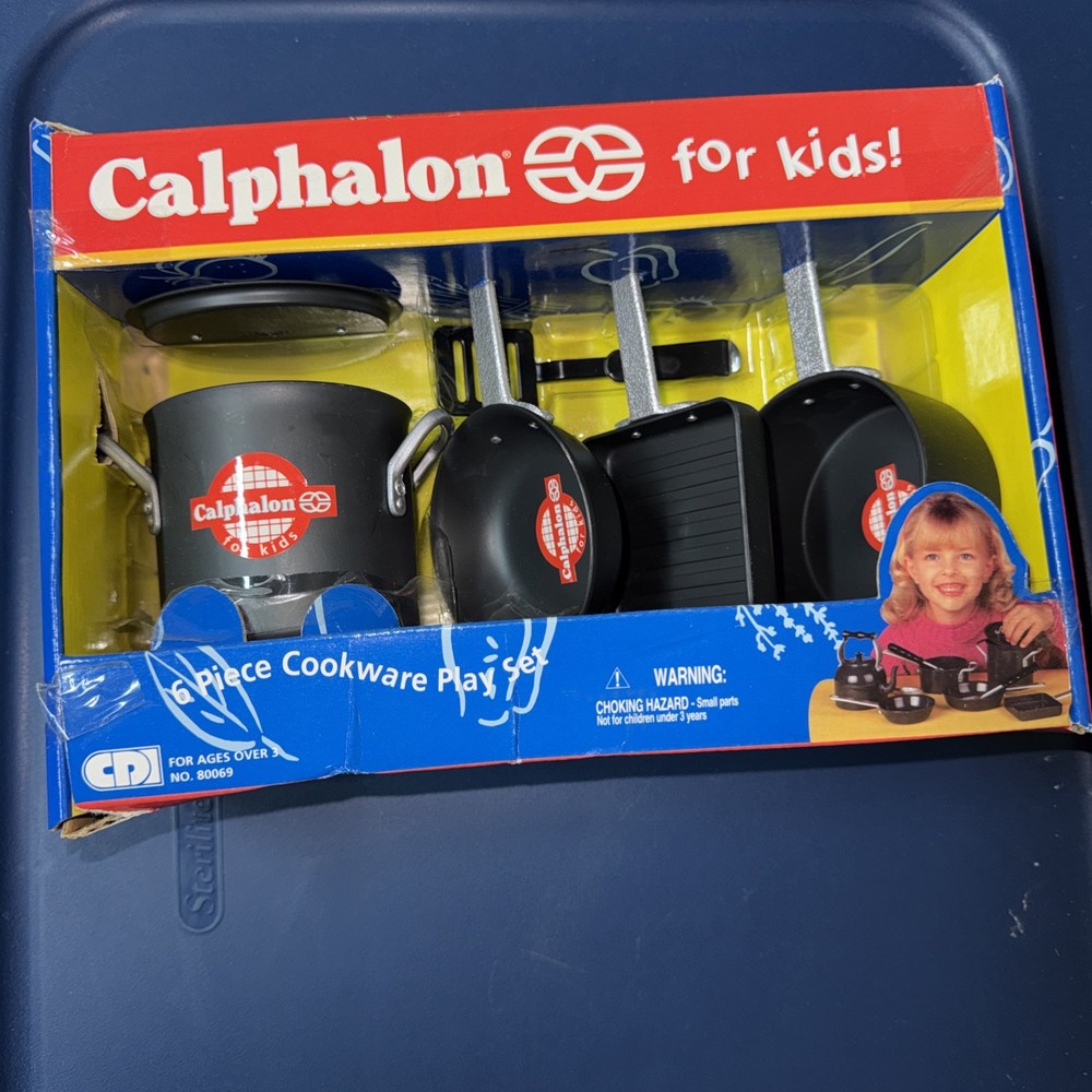 Calphalon Cookware 6 piece Set for kids NIB
