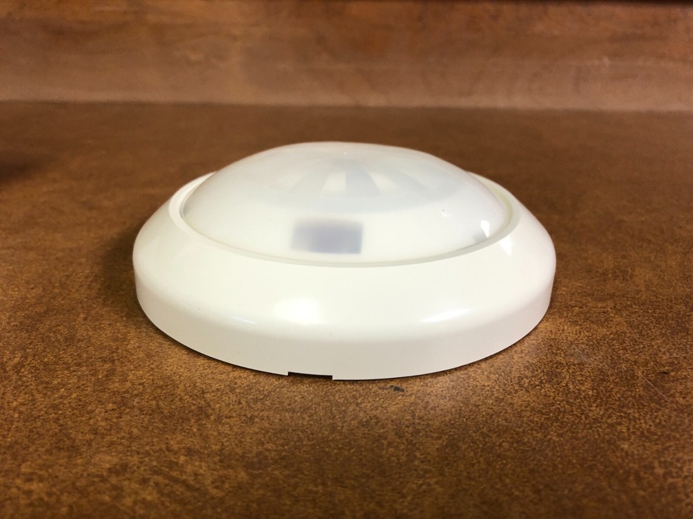 Bosch DS937 Motion Sensor Low Profile Ceiling Mounts PIR Detector