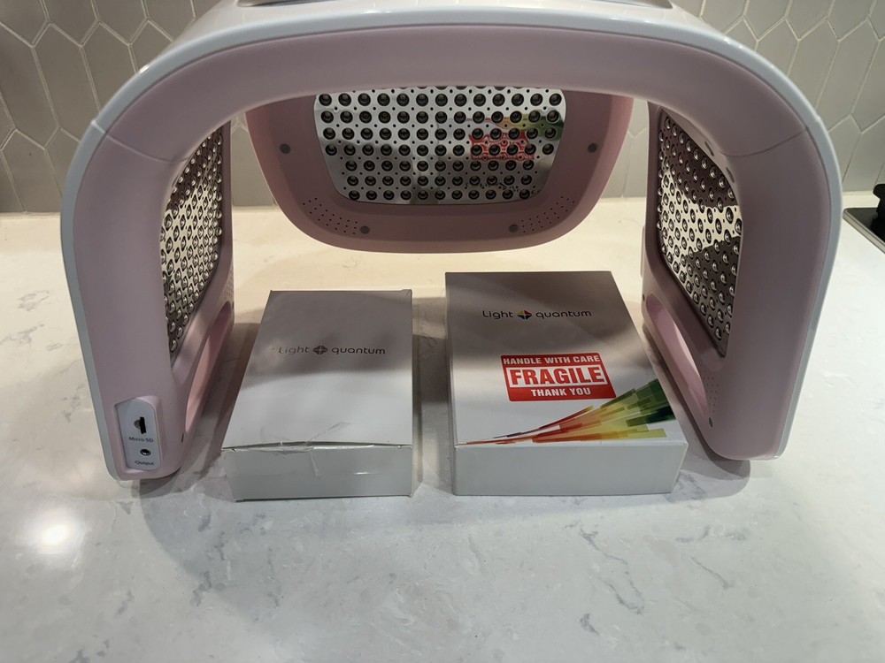 Professional German LED with Microcurrent Therapy by Glownar/Light Quantum