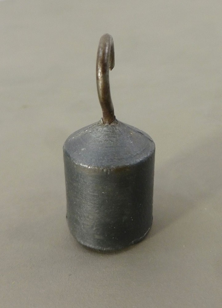 HANGING WEIGHT small ROUND w HOOK for EGG or KITCHEN SCALE loose w hook