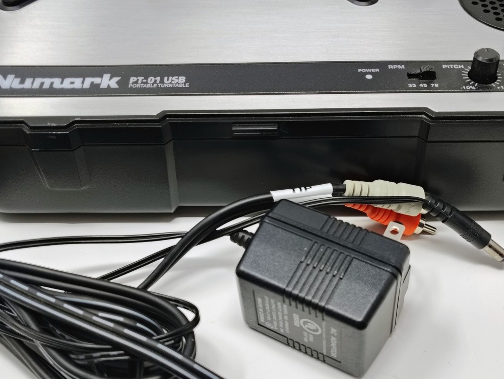Numark PT-01 USB Portable Turntable In Good Condition PLEASE READ description