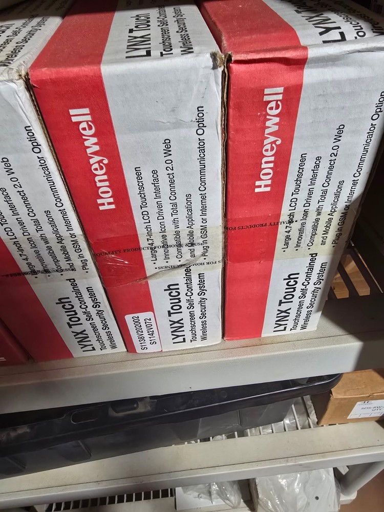 Honeywell LYNX Touch Series Security System  L5000