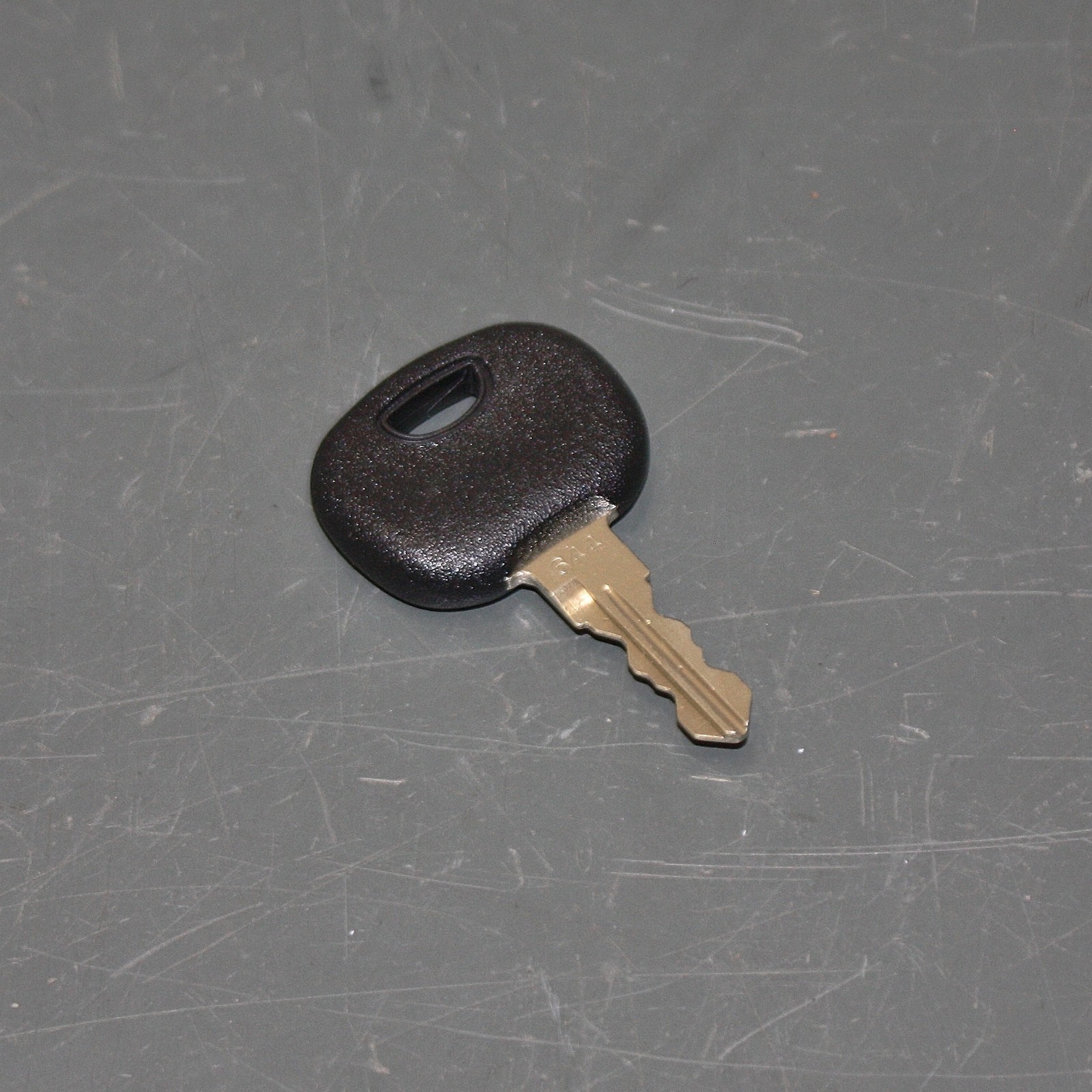 (2) Genuine Tennant Ignition Keys 361144, for 9006747-G, 9006756-G, MV-6100-0005