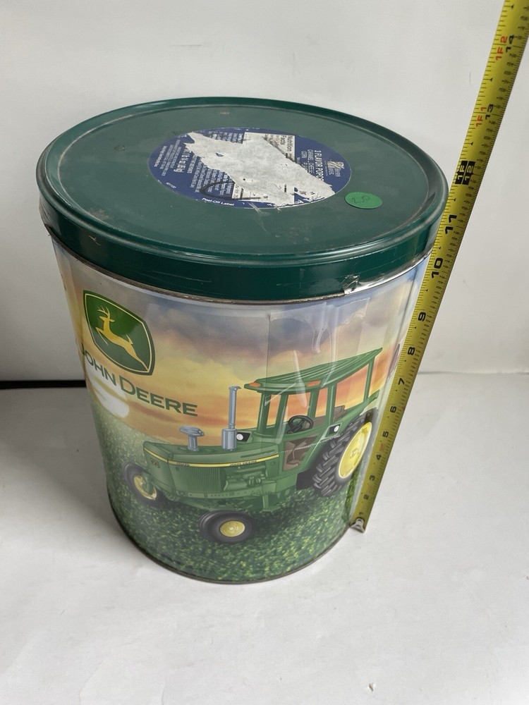 Collectible John Deere Tin Can (H)