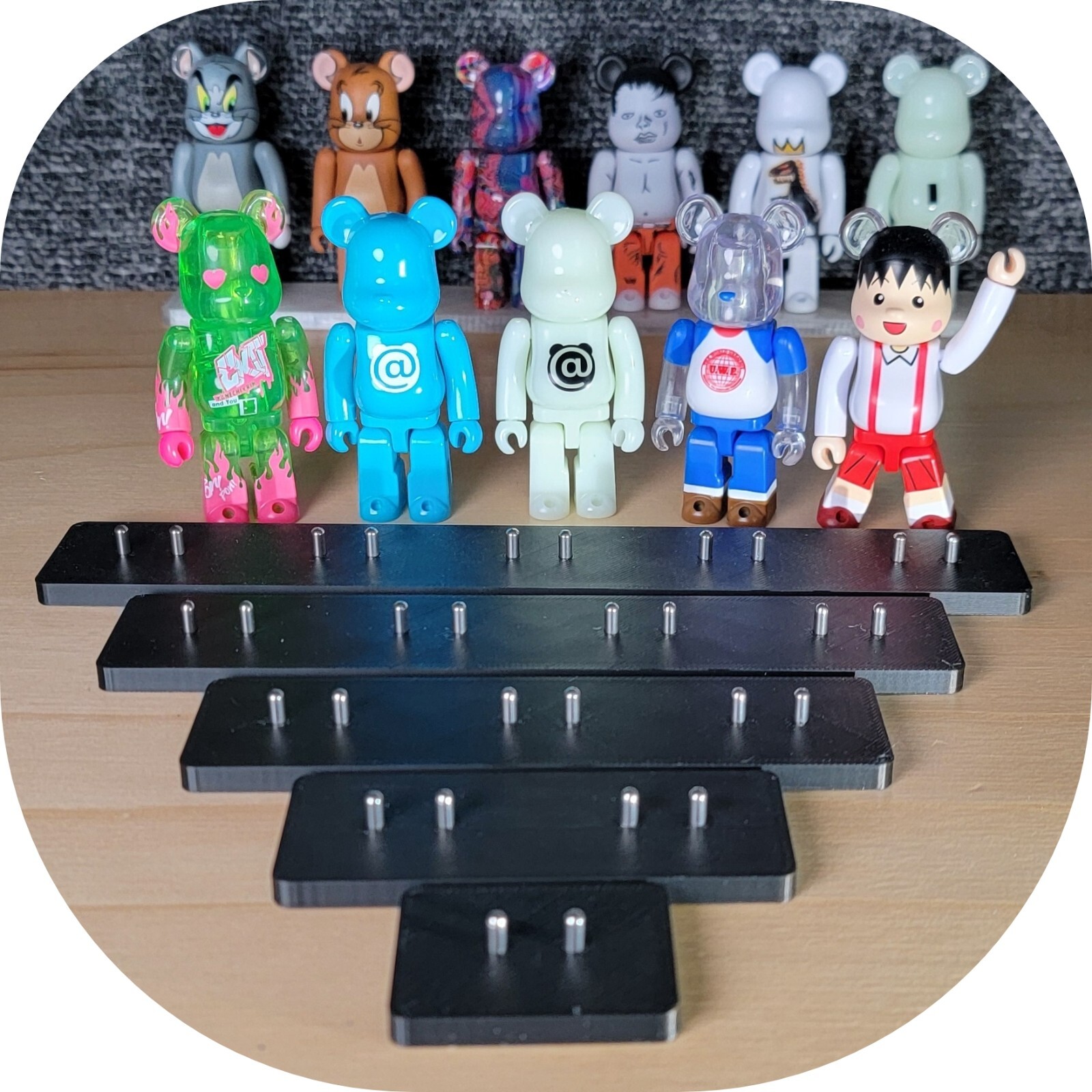 Mix and Match Custom Display Stands for Bearbrick 100%